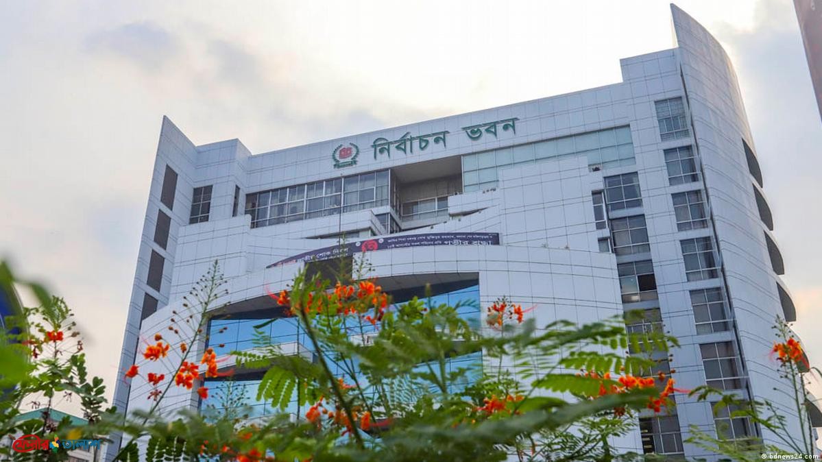 উপজেলা নির্বাচনে নিষিদ্ধ পোস্টার-মিছিল